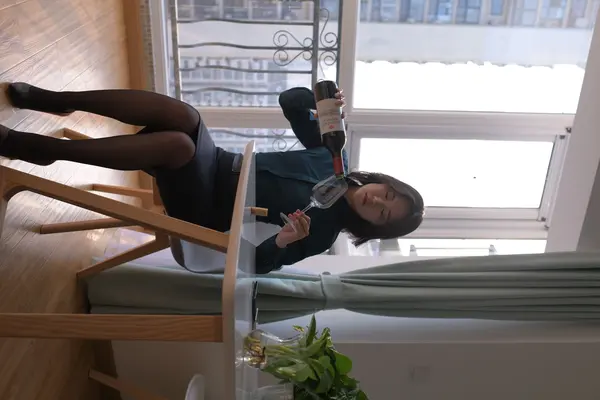 [魔镜街拍] 036 商场黑丝OL街拍 - 魔镜街拍